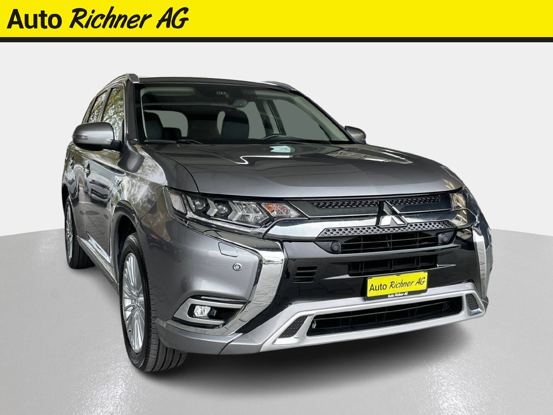 MITSUBISHI Outlander 2.4 PHEV Diamond - Auto Richner AG - Verkaufsfiliale in Arbon | Carrosserie & Werkstatt in Steinach