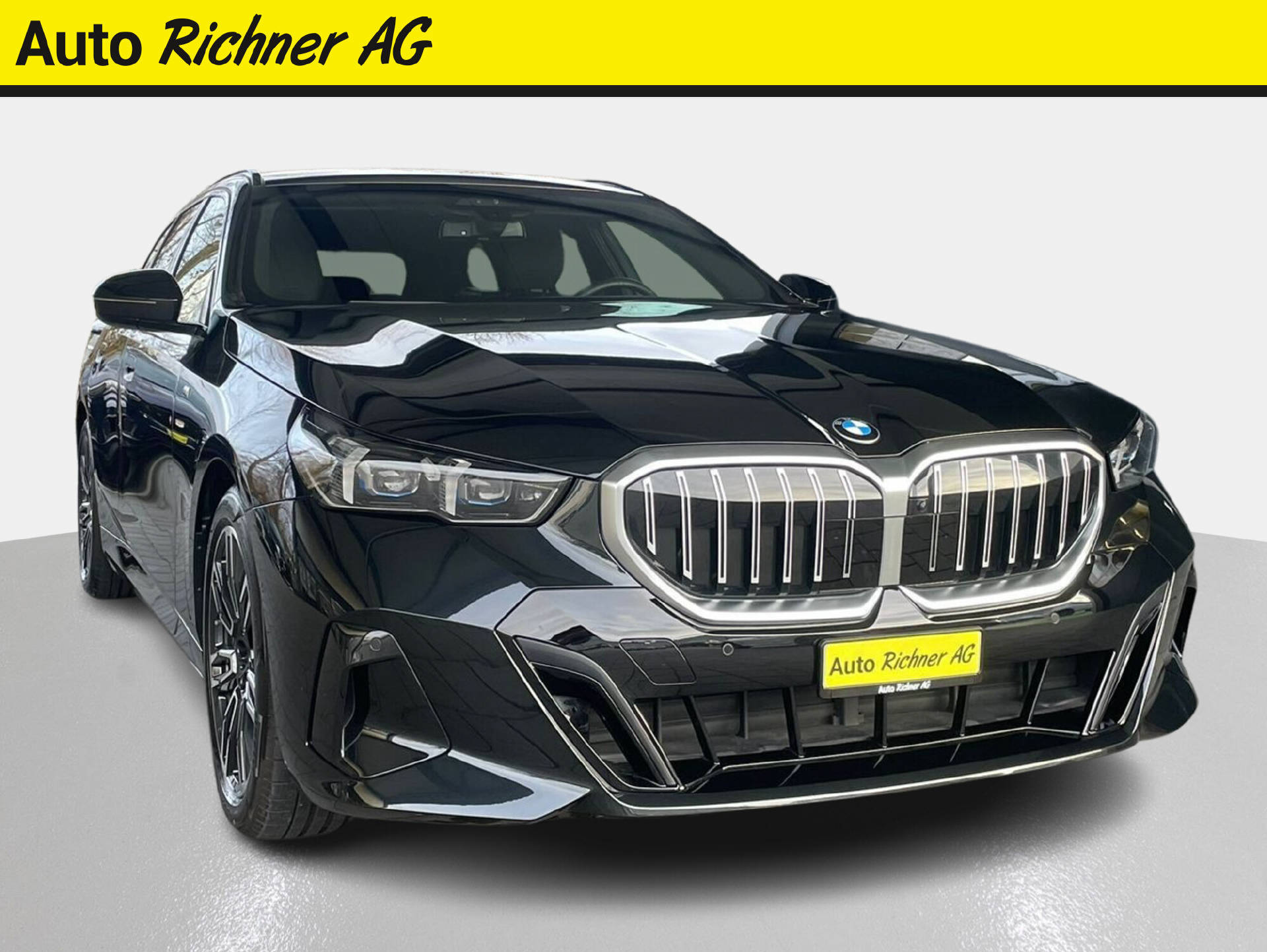 BMW 520d xDrive Touring - Auto Richner AG - Verkaufsfiliale in Arbon | Carrosserie & Werkstatt in Steinach 1