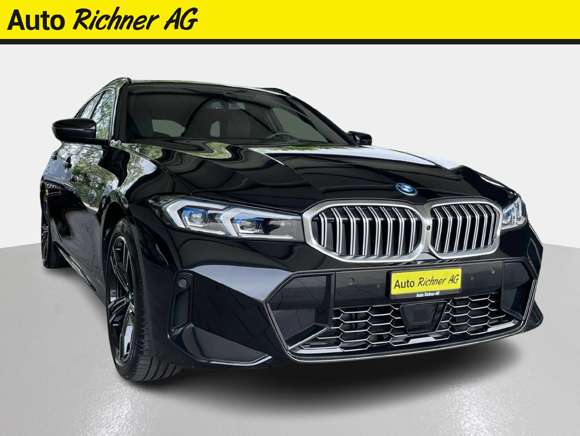BMW 330e xDrive SAG Touring - Auto Richner AG - Verkaufsfiliale in Arbon | Carrosserie & Werkstatt in Steinach 1